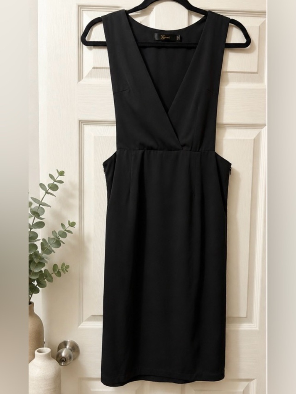 Black Sleeveless Open Side Midi Dress | Size L